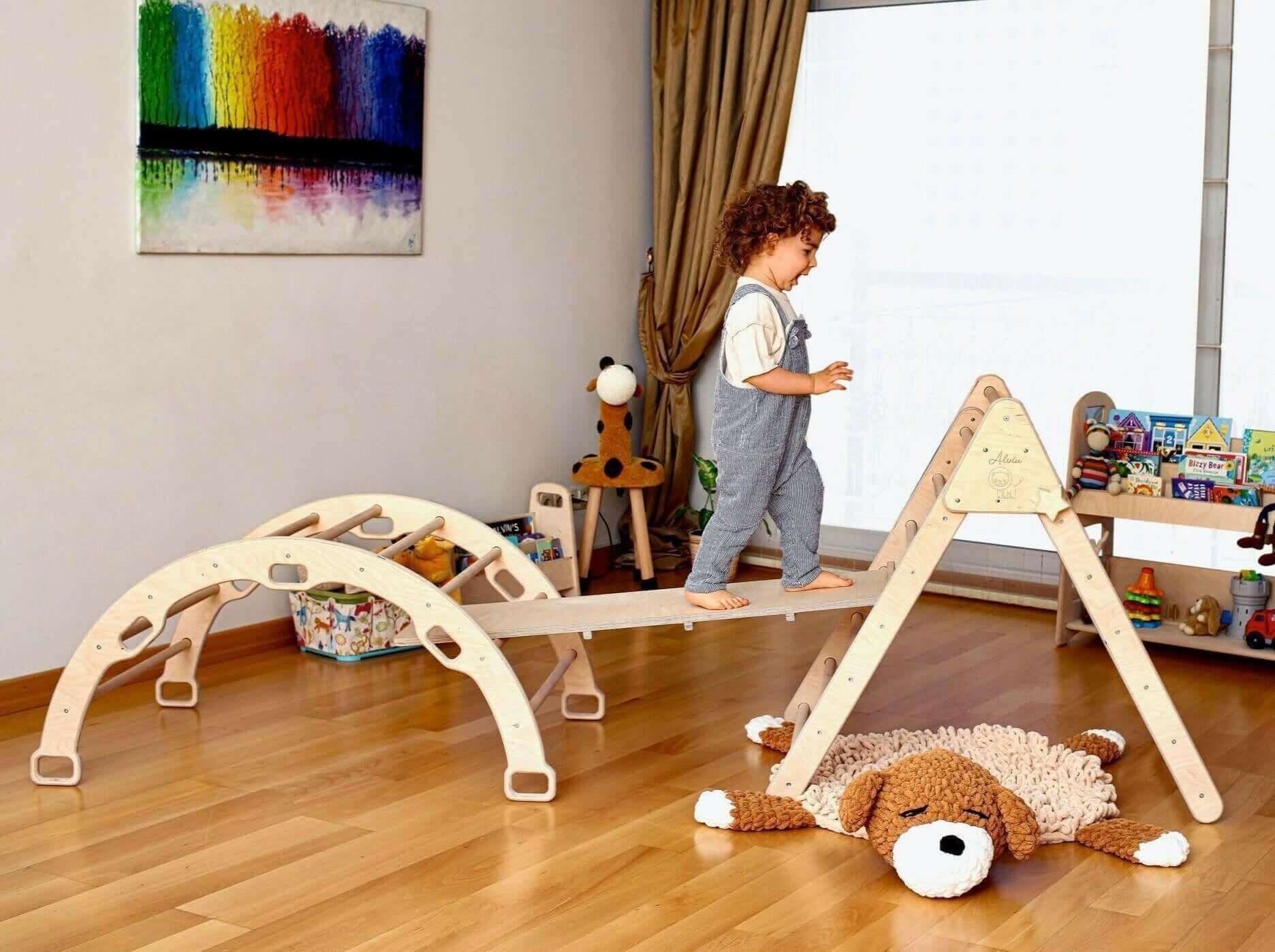 Climbing Triangle, Arch Rocker, Pillow, and 2in1 Ramp / 4 Pieces Set